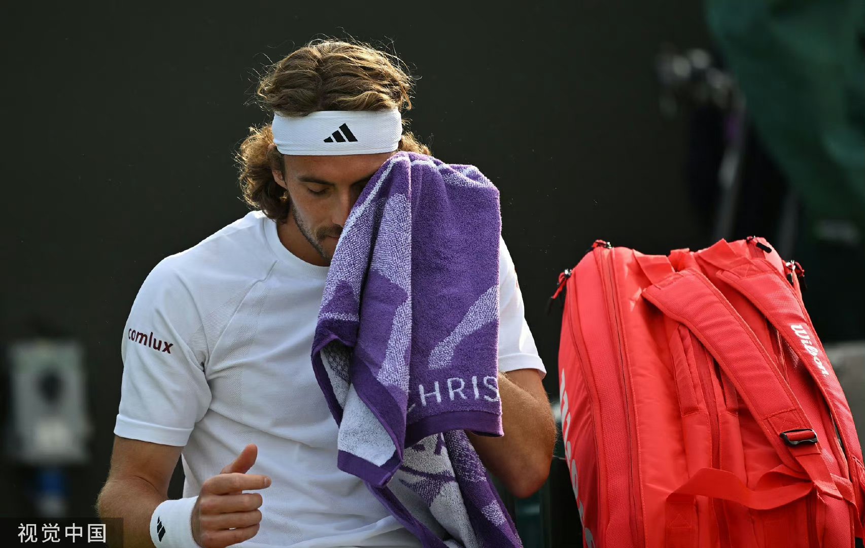 欧洲网球队爆冷西班牙网球队，兹维列夫绝境逆转