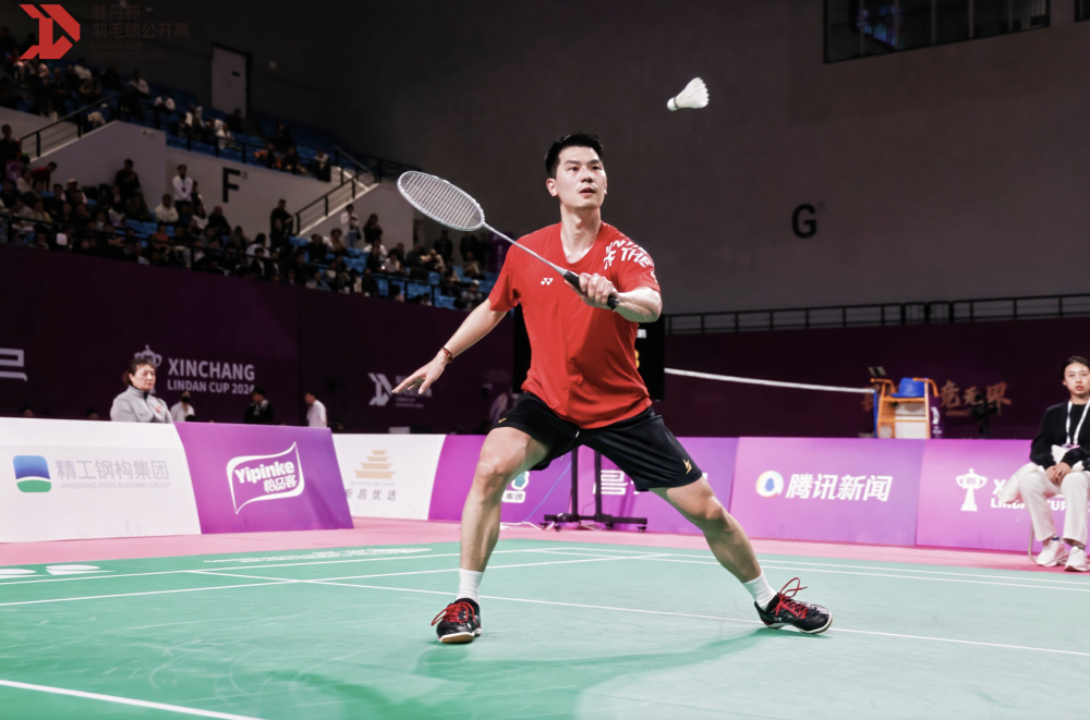 印度羽毛球队完胜日本羽毛球队,林丹高光表现 印度羽毛球队完胜日本羽毛球队,林丹高光表现