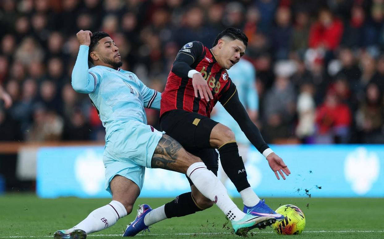 伯恩茅斯主场失利,遭遇失利 伯恩茅斯主场失利,遭遇失利