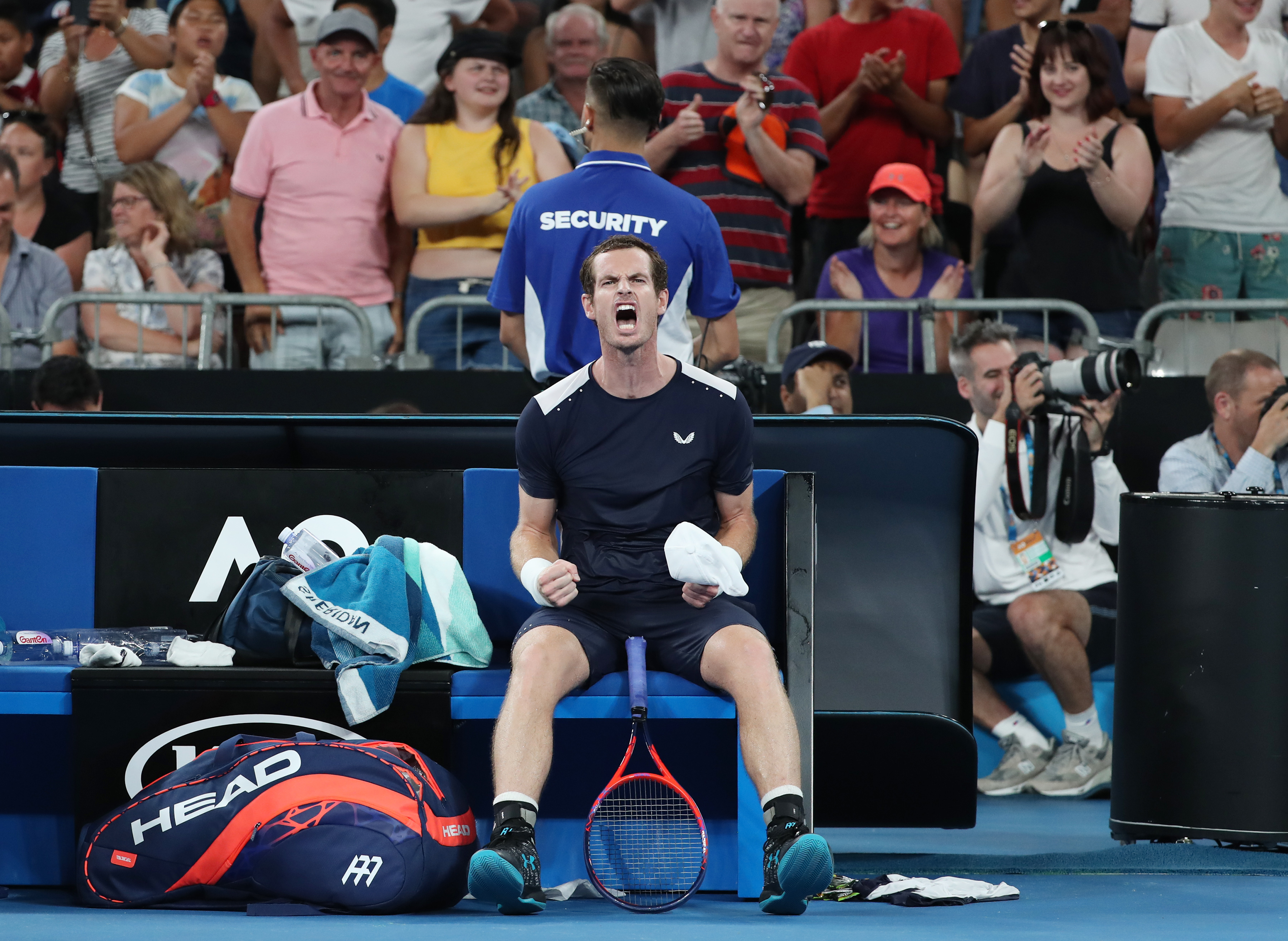 世界网球队险胜英国网球队，穆雷惊艳世界